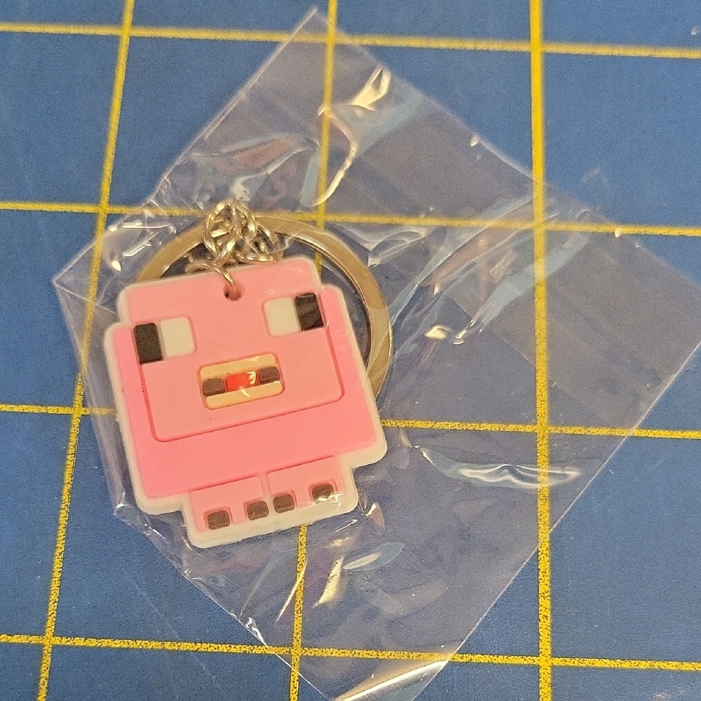 Minecraft Pink Pig Keychain NWT